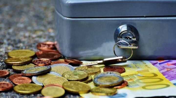5 Key Steps to Achieving Financial Wellness: A Guide to Securing Your Future